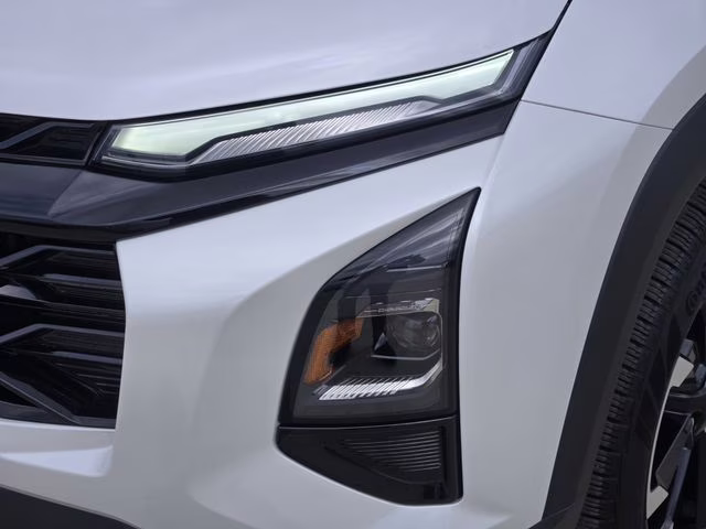 2025 Iridescent Pearl Tricoat Chevrolet Equinox RS FWD SUV