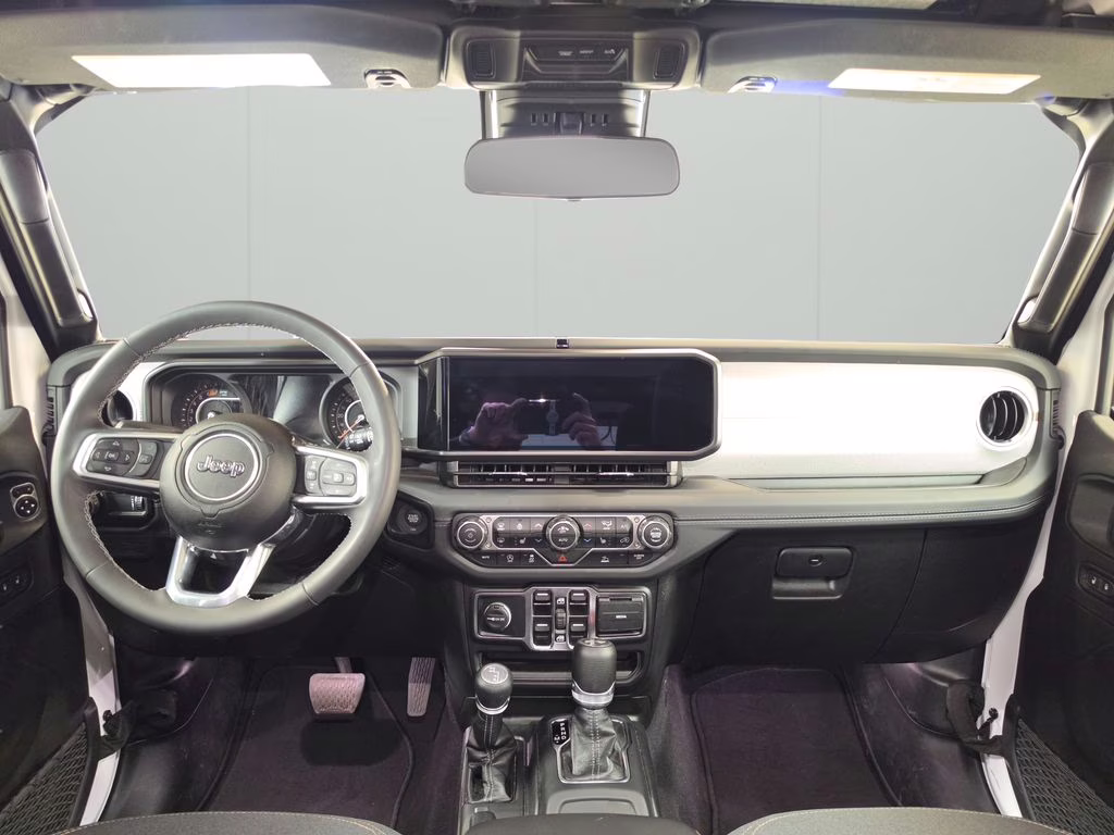 2025 Bright White Clearcoat Jeep Wrangler Sahara 4X4 SUV