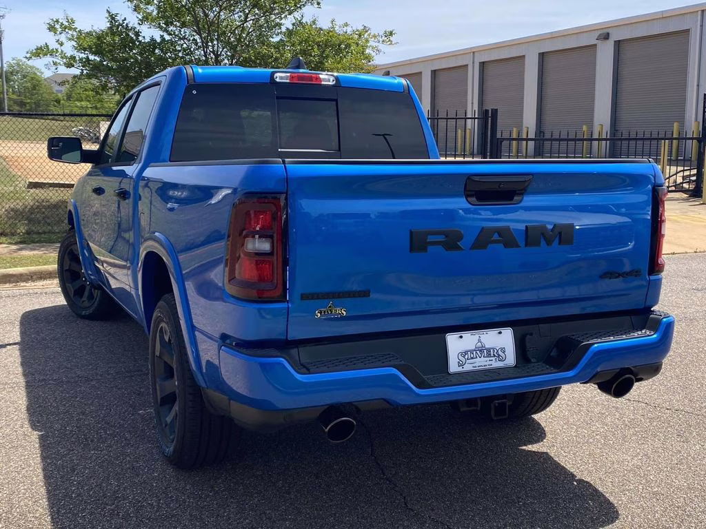 2026 Hydro Blue Pearlcoat Ram 1500 Big Horn/Lone Star 4X4 Truck
