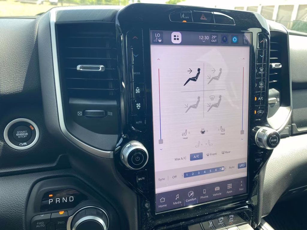 2026 Granite Crystal Metallic Clearcoat Ram 1500 Big Horn/Lone Star 4X4 Truck