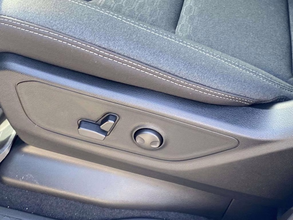 2026 Bright White Clearcoat Ram 1500 Big Horn/Lone Star 4X4 Truck