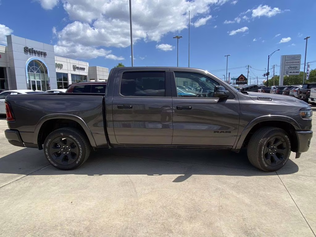 2026 Granite Crystal Metallic Clearcoat Ram 1500 Big Horn/Lone Star 4X4 Truck