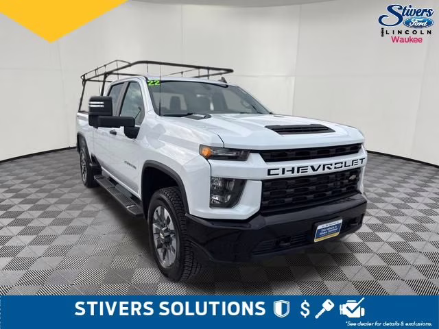 2022 Summit White Chevrolet Silverado 2500HD Custom 4X4 Truck