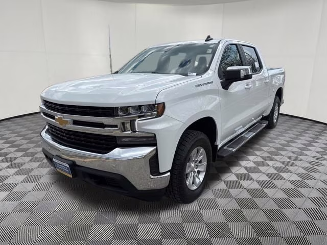 2022 Summit White Chevrolet Silverado 1500 LTD LT 4X4 Truck