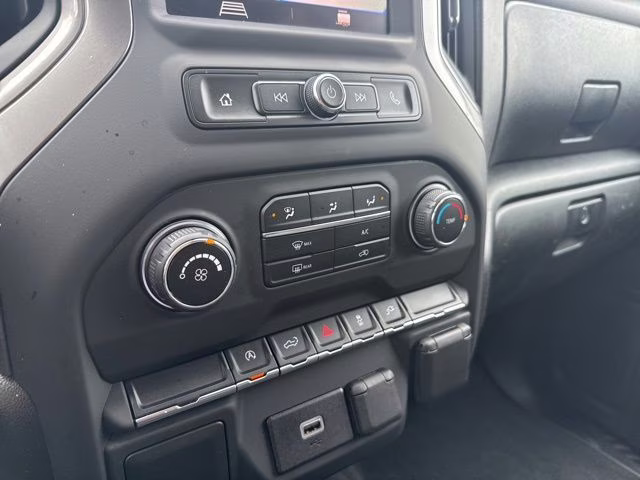 2020 Summit White Chevrolet Silverado 1500 Custom 4X4 Truck