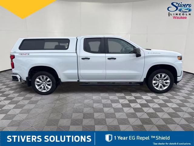 2020 Summit White Chevrolet Silverado 1500 Custom 4X4 Truck