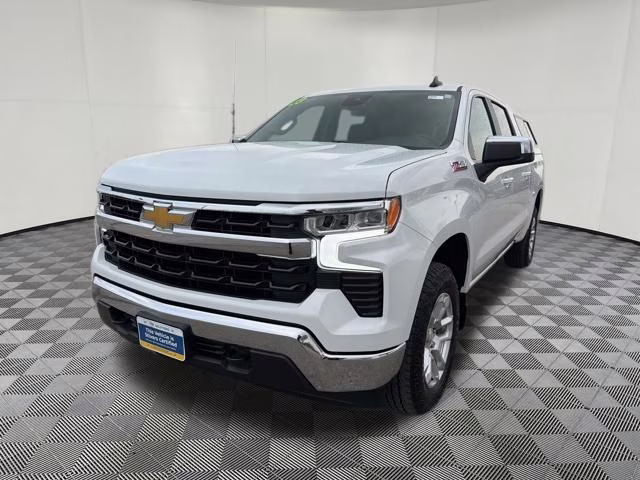 2023 Summit White Chevrolet Silverado 1500 LT 4X4 Truck