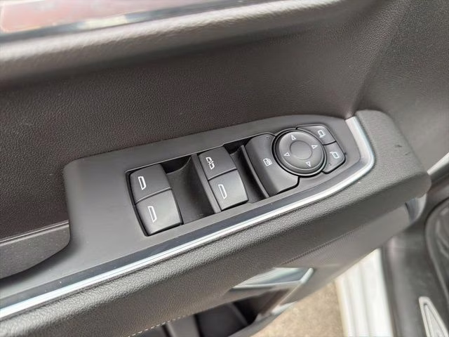 2023 Summit White Chevrolet Silverado 1500 LT 4X4 Truck