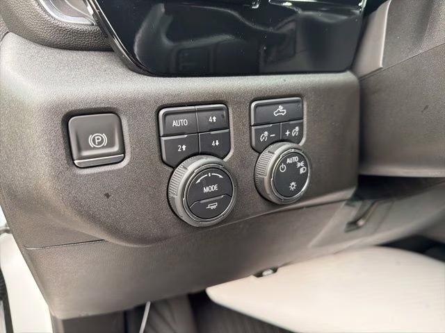 2023 Summit White Chevrolet Silverado 1500 LT 4X4 Truck