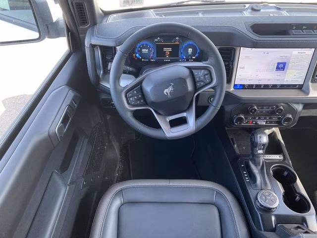 2026 Oxford White Ford Bronco Outer Banks 4X4 SUV