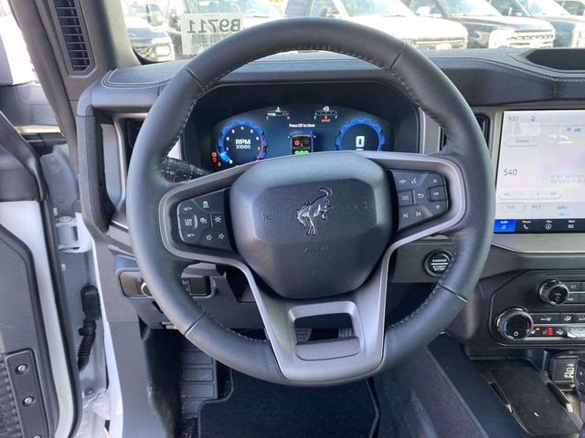 2026 Oxford White Ford Bronco Outer Banks 4X4 SUV