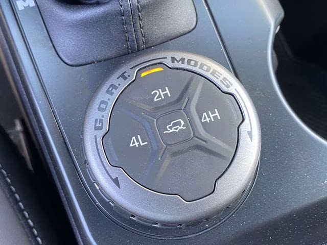 2026 Oxford White Ford Bronco Outer Banks 4X4 SUV