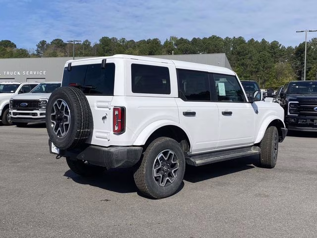 2026 Oxford White Ford Bronco Outer Banks 4X4 SUV