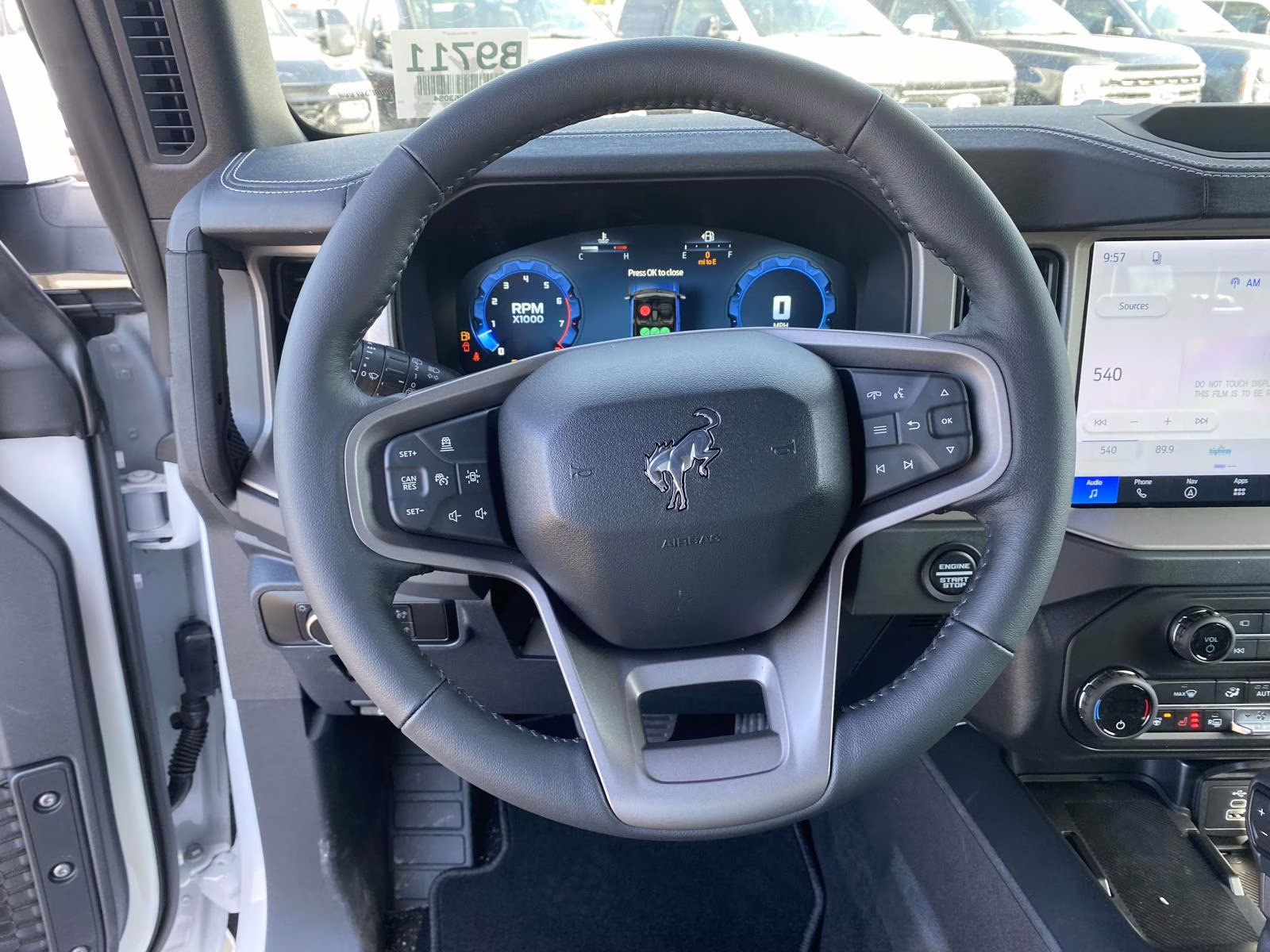 2026 Oxford White Ford Bronco Outer Banks 4X4 SUV