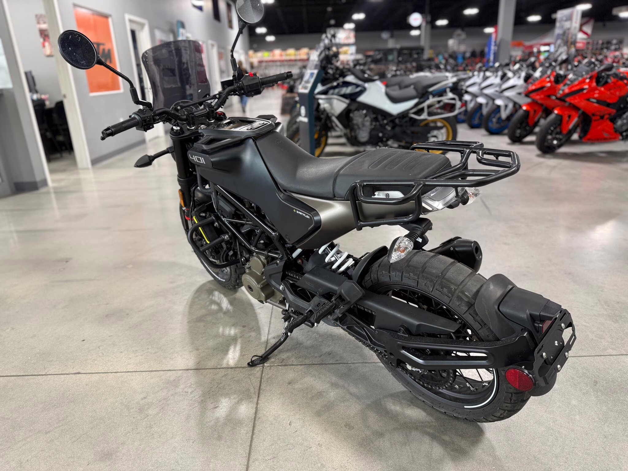 2023 Husqvarna SVARTPILEN 401 Motorcycle