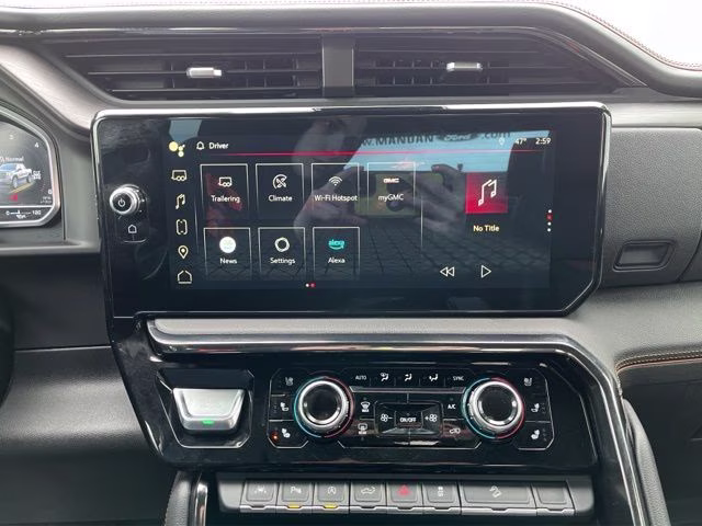 2023 Summit White GMC Sierra 1500 AT4 4X4 Truck