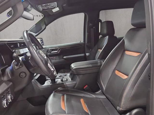 2023 Summit White GMC Sierra 1500 AT4 4X4 Truck