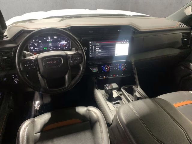 2023 Summit White GMC Sierra 1500 AT4 4X4 Truck