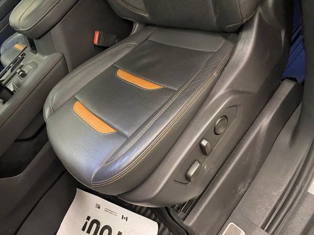 2024 Summit White GMC Sierra 1500 AT4 4X4 Truck