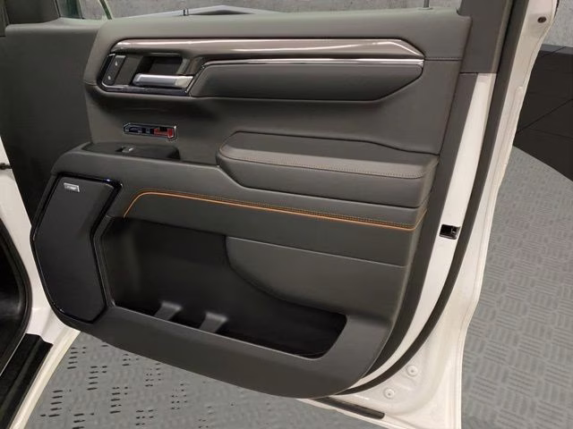 2024 Summit White GMC Sierra 1500 AT4 4X4 Truck