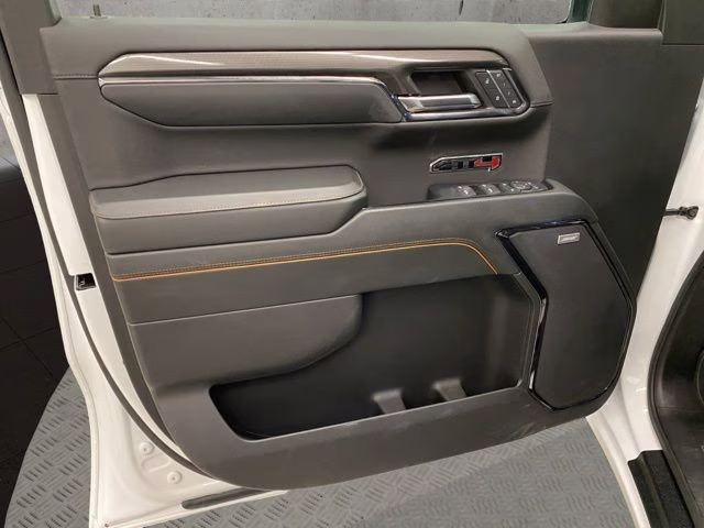 2024 Summit White GMC Sierra 1500 AT4 4X4 Truck
