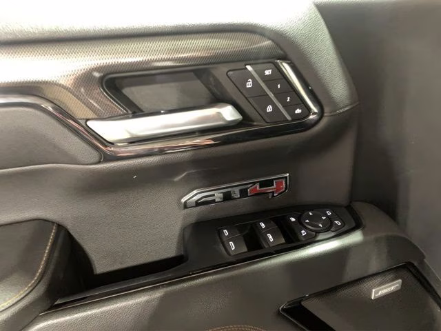 2023 Summit White GMC Sierra 1500 AT4 4X4 Truck