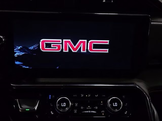2023 Summit White GMC Sierra 1500 AT4 4X4 Truck