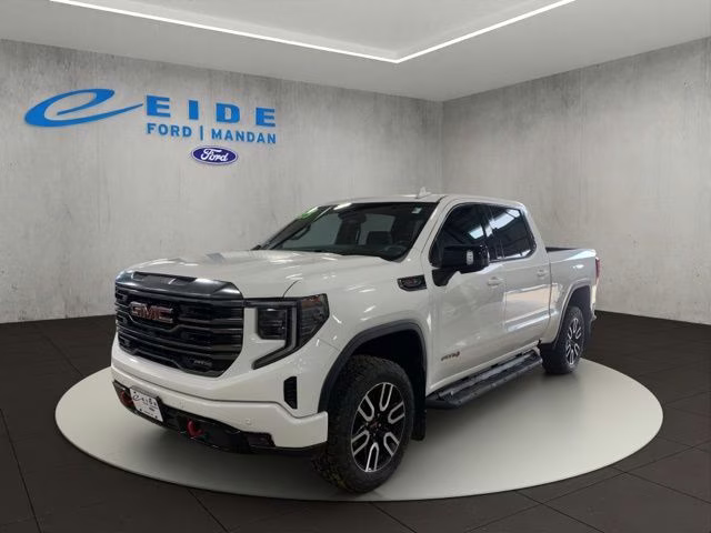 2023 Summit White GMC Sierra 1500 AT4 4X4 Truck