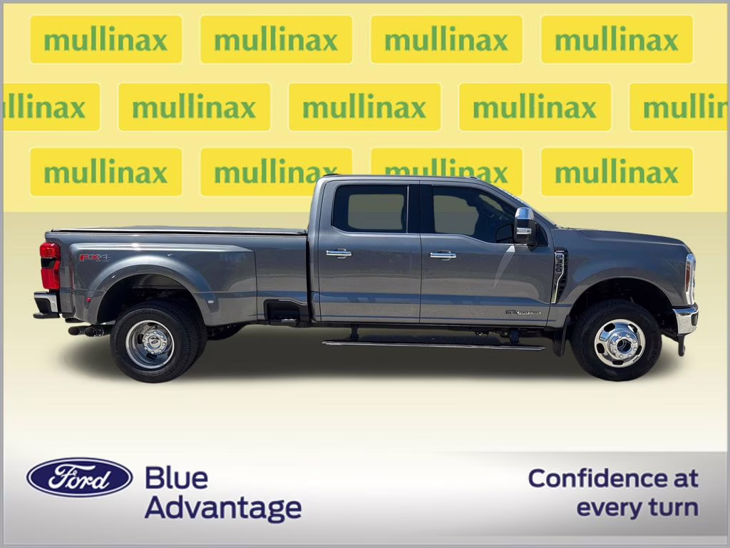 2024 Gray Metallic Ford Super Duty F-350 DRW Lariat 4X4 Truck