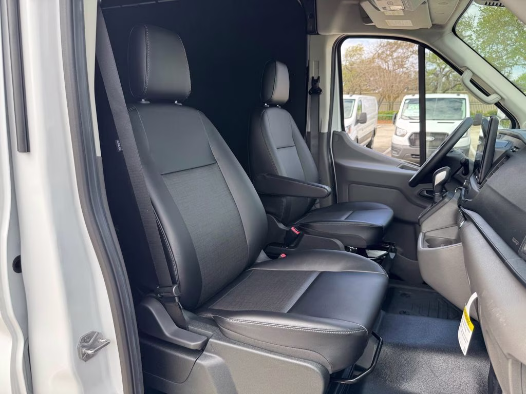 2026 Oxford White Ford Transit-250 Base RWD Van