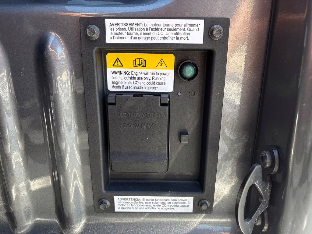 2024 Gray Metallic Ford Super Duty F-350 DRW Lariat 4X4 Truck