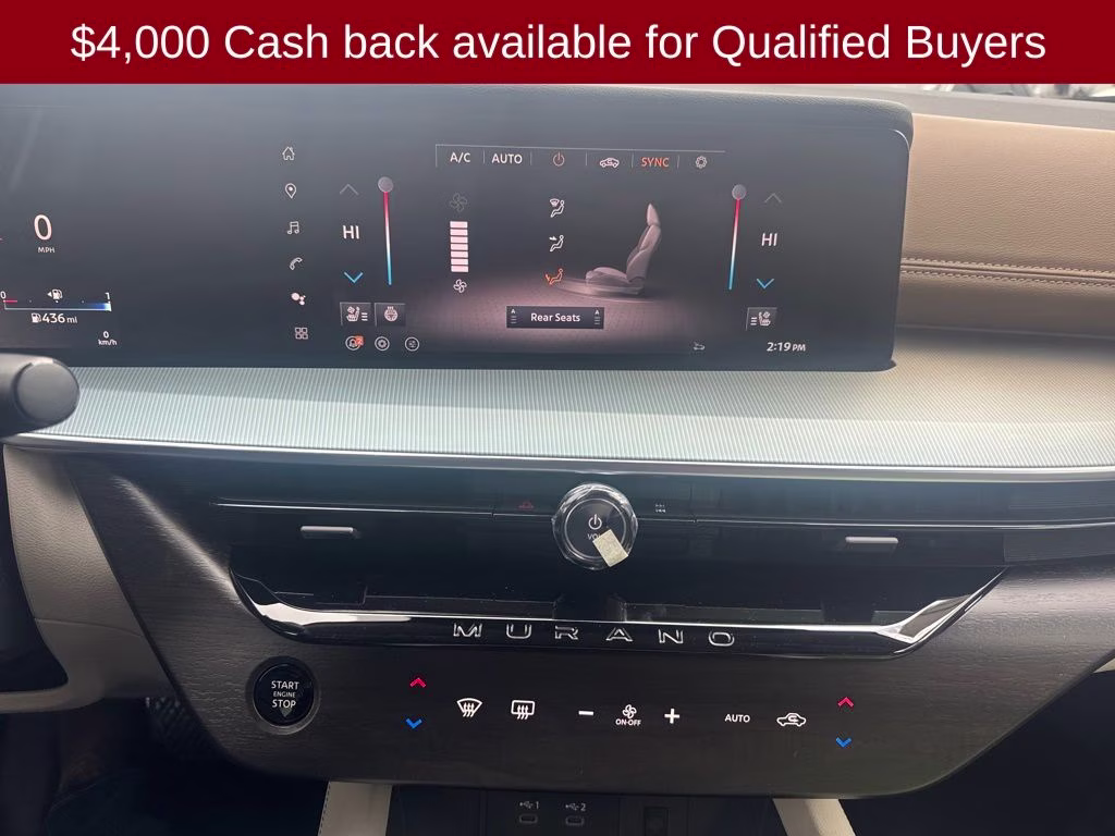 2026 Everest White Pearl/Black Nissan Murano Platinum AWD SUV