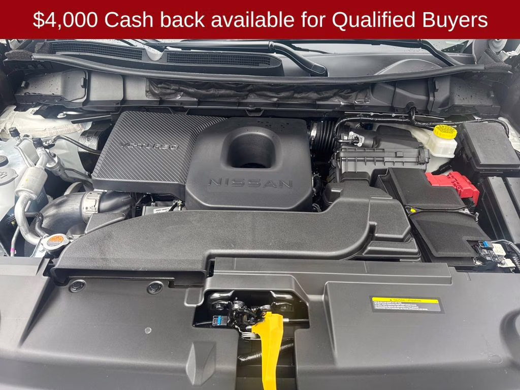 2026 Everest White Pearl/Black Nissan Murano Platinum AWD SUV