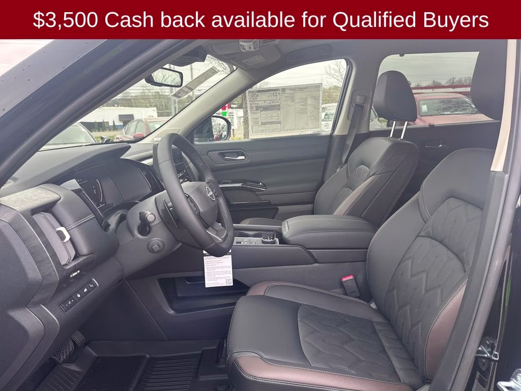2026 Super Black Nissan Pathfinder Platinum 4X4 SUV