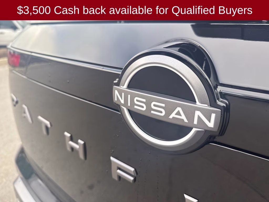2026 Super Black Nissan Pathfinder Platinum 4X4 SUV