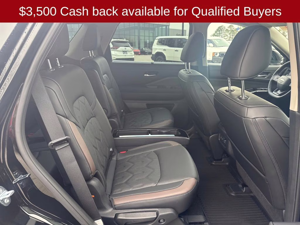 2026 Super Black Nissan Pathfinder Platinum 4X4 SUV