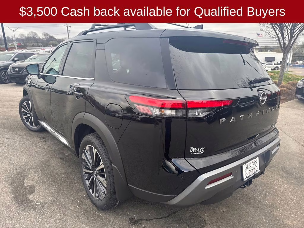 2026 Super Black Nissan Pathfinder Platinum 4X4 SUV