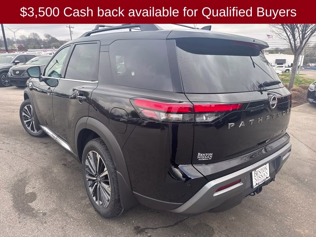 2026 Super Black Nissan Pathfinder Platinum 4X4 SUV