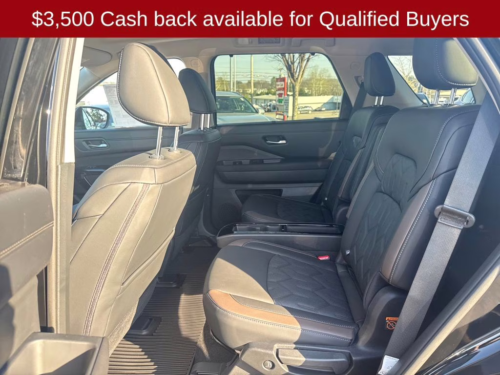2026 Super Black Nissan Pathfinder Platinum 4X4 SUV