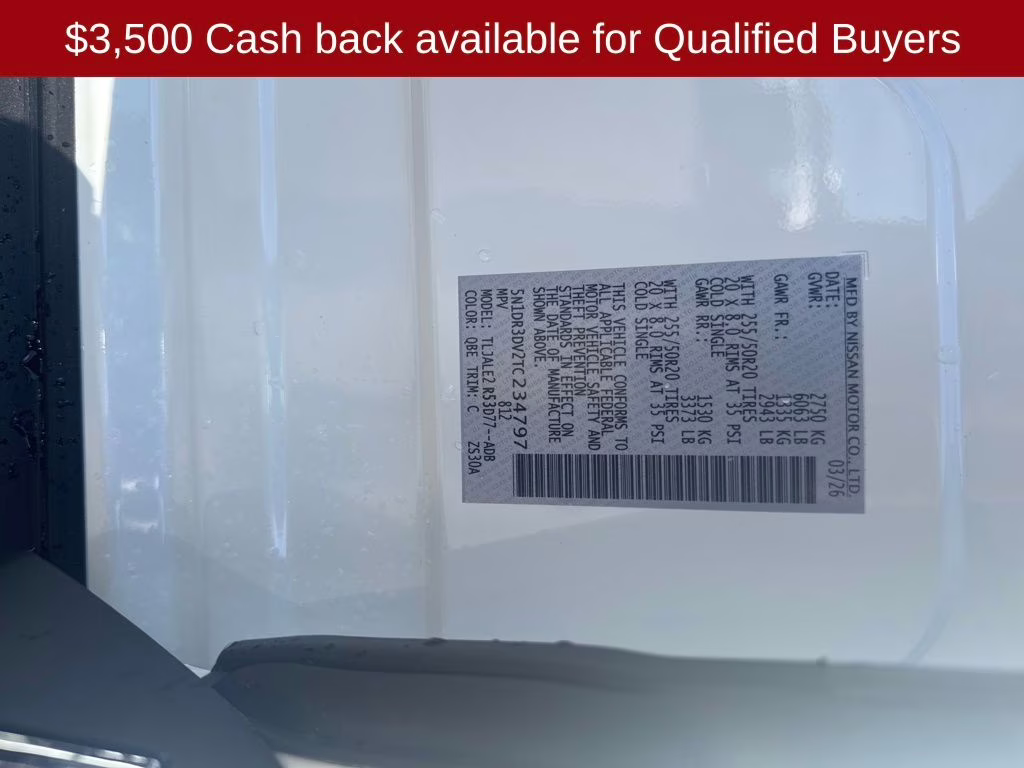 2026 Everest White Pearl Tricoat Nissan Pathfinder Platinum FWD SUV