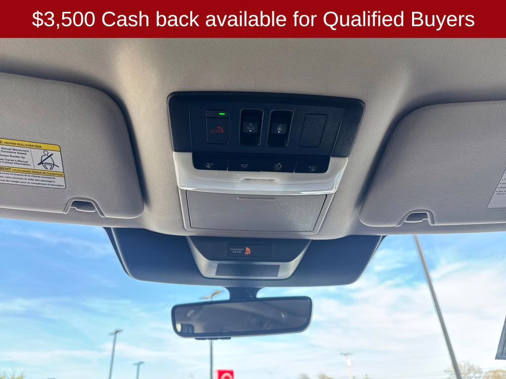 2026 Everest White Pearl Tricoat Nissan Pathfinder Platinum FWD SUV