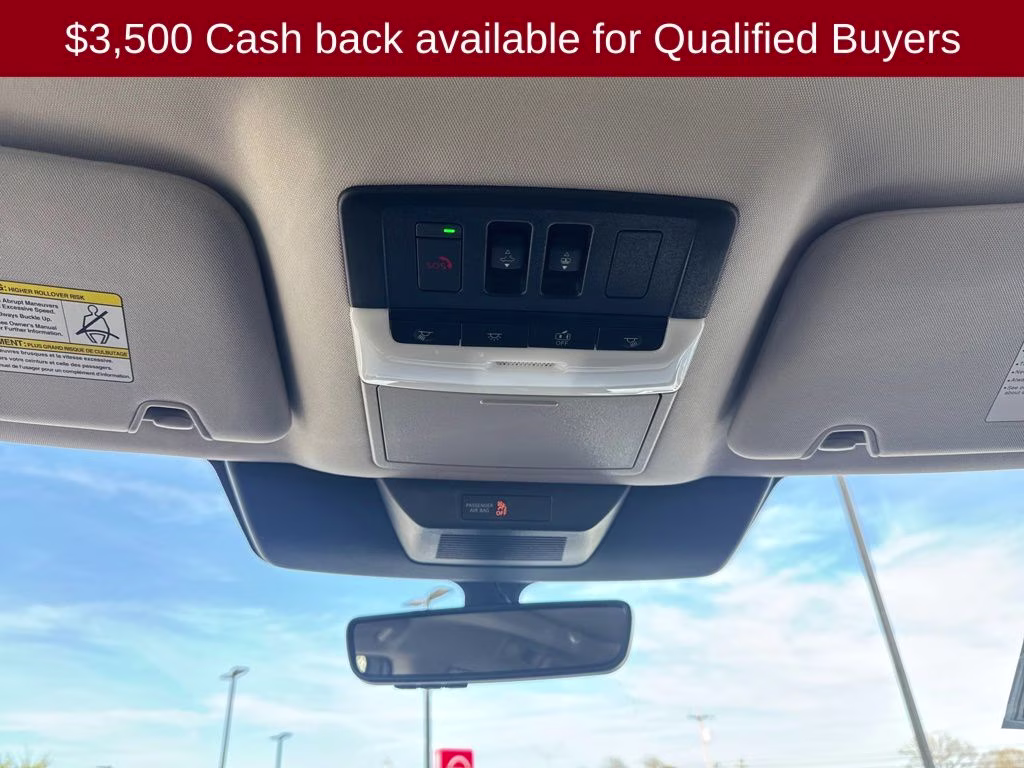 2026 Everest White Pearl Tricoat Nissan Pathfinder Platinum FWD SUV
