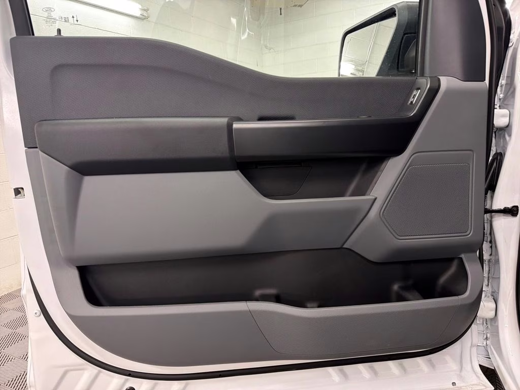 2026 Oxford White Ford F-150 XL RWD Truck