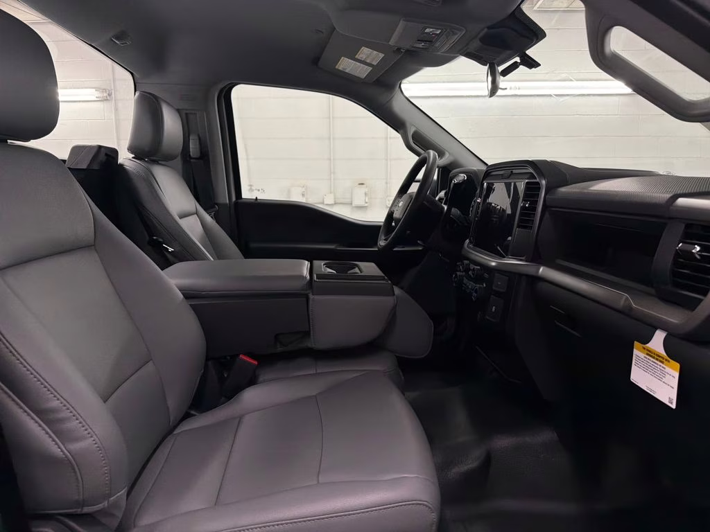 2026 Oxford White Ford F-150 XL RWD Truck