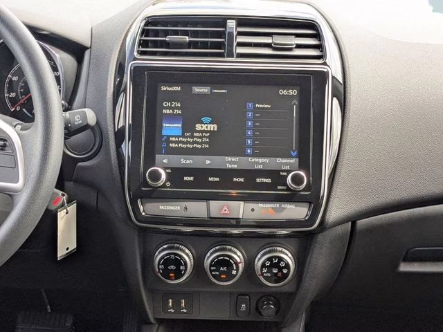 2026 Alloy Silver Metallic Mitsubishi Outlander Sport 2.0 ES 4X4 SUV