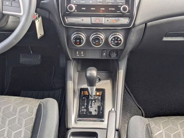 2026 Alloy Silver Metallic Mitsubishi Outlander Sport 2.0 ES 4X4 SUV