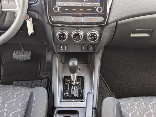 2026 Alloy Silver Metallic Mitsubishi Outlander Sport 2.0 ES 4X4 SUV