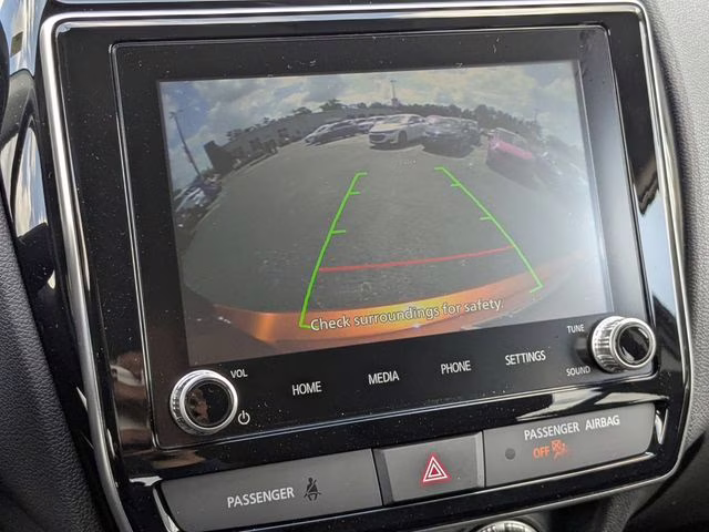 2026 Sunshine Orange Metallic Mitsubishi Outlander Sport 2.0 ES 4X4 SUV