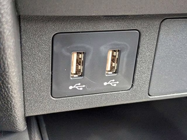 2026 Sunshine Orange Metallic Mitsubishi Outlander Sport 2.0 ES 4X4 SUV