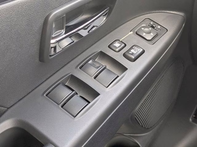 2026 Sunshine Orange Metallic Mitsubishi Outlander Sport 2.0 ES 4X4 SUV